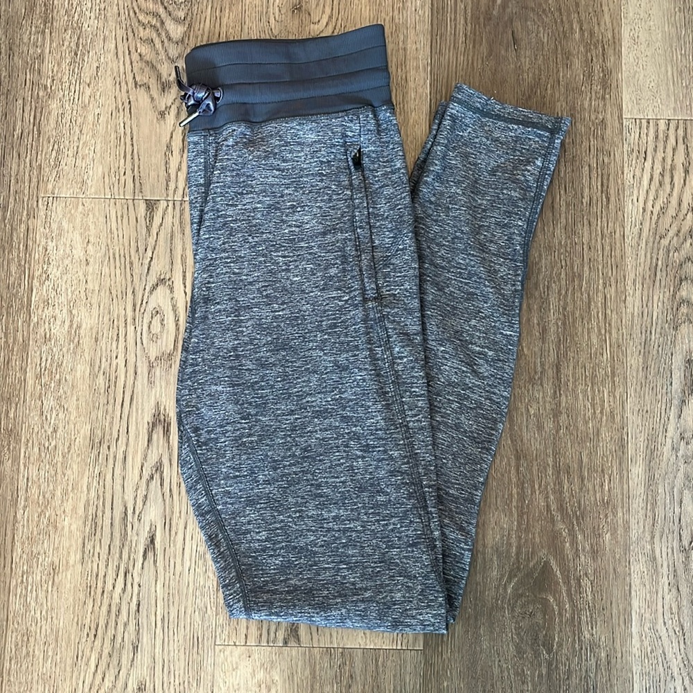 Lululemon Align Joggers - Heathered Black/Grey